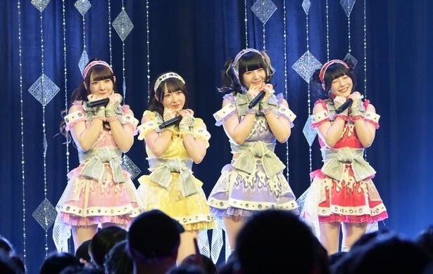 きゅるりんってしてみて　