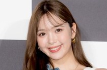 「産後まさか水着なるとは…」藤田ニコル、那須旅行でプールを満喫するショットに「スタイル神」の声
