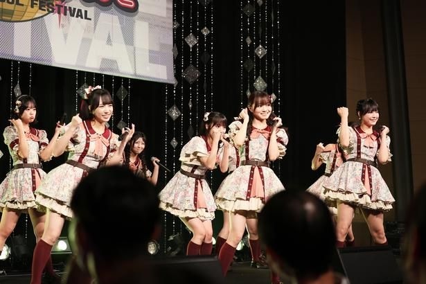 『10年目記念で有明に引っ越しだよ！六本木アイドルフェスティバル2026』7月25日（土）より　可憐なアイボリー