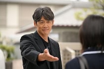反町隆史“英吉”、退学を決めた女生徒に「逃げ道ばかり作ってどーすんだ。今まで頑張った自分をリセットなんかするな！」＜GTO＞
