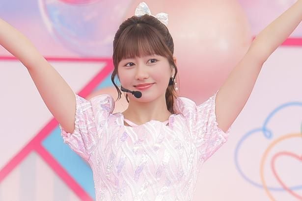 ももクロ佐々木彩夏、30歳＆結婚後初の「TIF」で圧巻のトップバッター　新曲初披露で真夏の青空に笑顔はじける＜TIF2026＞