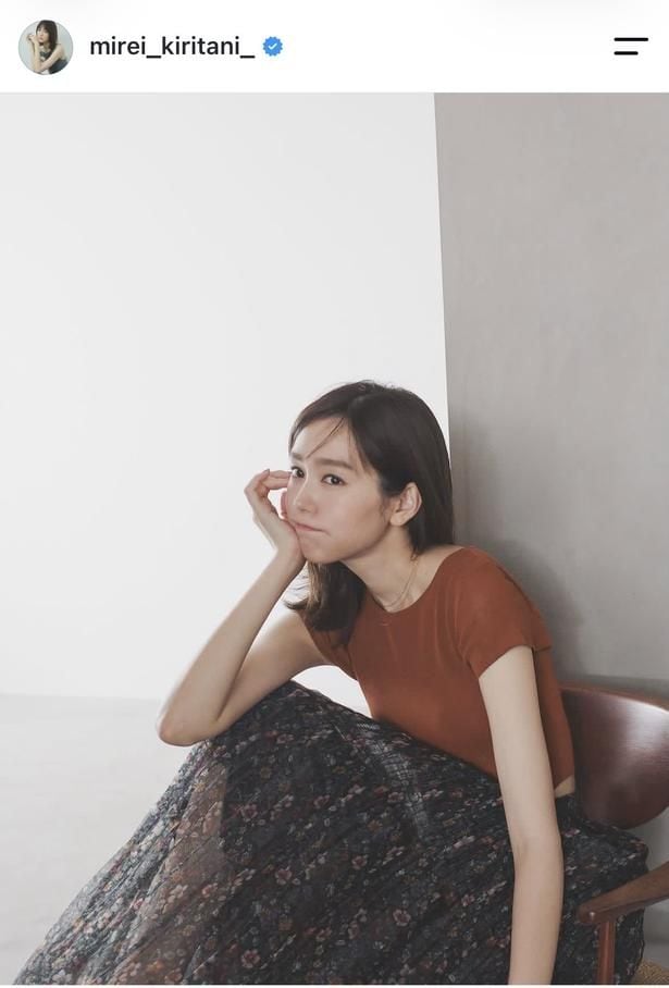 【写真】桐谷美玲、サマーコーデに身を包んだオフショット