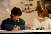 深田竜生“夏輝”、浮所飛貴“蒼汰”への感情は「恋じゃない」と結論も…ハプニングで同じ部屋に泊まることに＜夏色の雲が恋と嵐をまきおこす＞