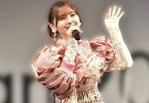 鬼頭明里の「魔都精兵のスレイブ」イベントでの純白ドレス姿にファン歓喜「前髪いつもと少し違ってかわいい」
