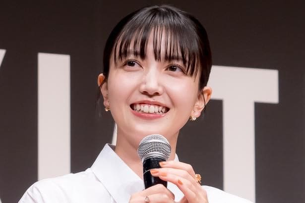 久保史緒里