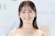 久間田琳加、白キャミコーデで「映画ちいかわ」の“推し活”ショット…「かわいすぎんか？」の声