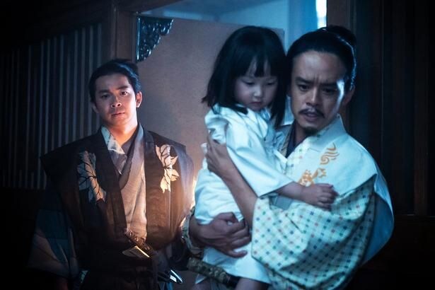 池松壮亮“秀吉”が「清須評定」で天下取りへの駆け引きに出る　宮崎あおい“市”との対立に「辛すぎる」の声＜豊臣兄弟！＞