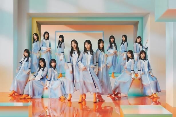 日向坂46、6作ぶりに四期生・正源司陽子がセンターを務める18thシングル「イチャイチャ虫」の新ビジュアル解禁