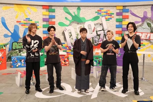 ゲストに立川志らくが登場。初対面の先輩にかわいがってもらえる後輩力を競う