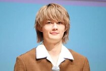 まるで物語の相棒のよう…佐野勇斗＆藤井隆、“キラキラ”笑顔に「激メロ」と称賛＜君の好きは無敵＞