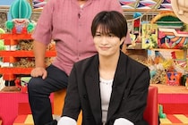 ACEes・那須雄登、岡本圭人の保護犬への献身的な姿に感動「人柄の良さが犬にも伝わっている」＜坂上どうぶつ王国＞
