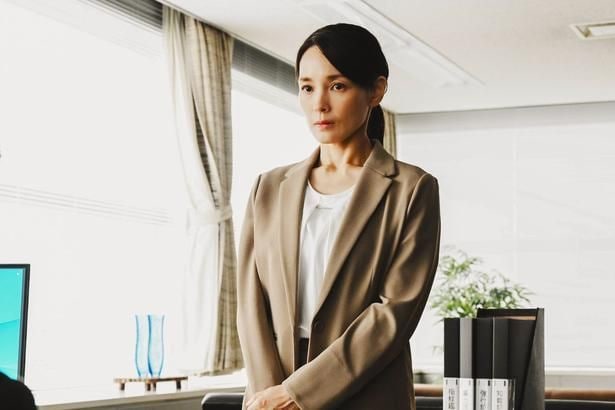 「ペルソナ・シフト・プログラム」への協力を拒否していた香坂(国仲涼子)だったが…