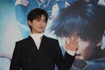 高橋文哉、「ブルーロック」台湾舞台あいさつでサッカーシーンの苦労を告白「何度も心が折れそうになることが」