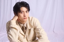 柏木悠がリリー・フランキーらのアドリブに翻弄!?「どれだけ拾えるか、一種の修行でした」＜ペンション・恋は桃色 season4＞