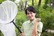 昆虫ハンター・牧田習が“昆虫の楽園”で見た密猟の現実、「捕って売る」から「見て楽しむ」エコツーリズムを提案
