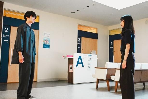 野村周平“津村”、珍しい血液型の森川葵“由梨”の息子の輸血に「オレの血を使って。オレも同じです」<マイ・フィクション>
