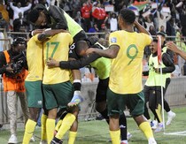 「怒りの波」「前代未聞だ」まさかの失態！没収試合で２位転落の南アフリカ、国内は大荒れ！選手会がサッカー協会を猛批判「重大なミス」「管理能力の欠如」【W杯予選】