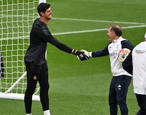 バルサやマドリーも…指揮官が交代しても“不動”のポスト【コラム】