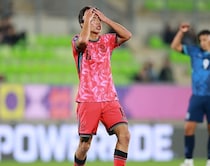 「イライラする」韓国が最下位でGS敗退危機…退場者を出したパラグアイと痛恨ドローに韓メディアは不満「崖っ淵に追い込まれた」【U-20W杯】