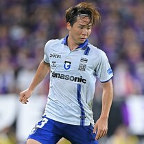 「シュート上手すぎ」「右脚に惚れてまいそう」G大阪の27歳MF が敵地タイで決めた“弾丸ミドル弾”にファン喝采！「めっちゃ叫んじゃった」【ACL2】