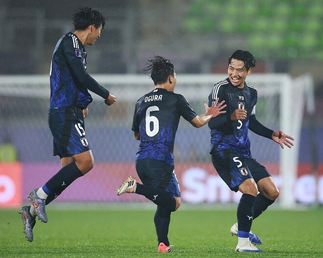 「強すぎでは？」３連勝で堂々の首位通過！ 充実の船越ジャパンに脚光「全体のレベルが高いよ」「黄金世代再び？」【U-20W杯】