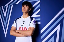 21歳日本人DF、リーズ戦でついにトッテナムデビューなるか！指揮官が前向きに語る「コウタはどんどん良くなっている」