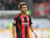 堂安律が起点となった得点は取り消し。フランクフルトはバイエルンに０－３完敗、ディアスに２ゴールを許す