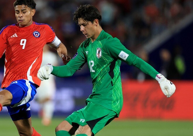 「もっとあのレベルに近づきたい」U-20日本代表の守護神が明かす、A代表経験から得た成長への渇望【U-20W杯】