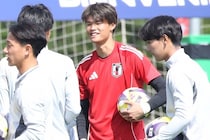 甲子園出場監督を父に持つも、サッカーで生きる道を選んだ中村圭佑。U-20日本代表の第３GKでも腐らずに取り組む、チームのために戦う姿勢【現地発】