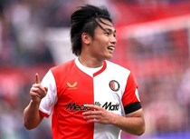 「毎試合３、４点を決めてくれる」驚異の８戦８発！圧巻２ゴールの上田綺世に世界的名FWだった指揮官も驚嘆！「素晴らしいストライカーだ」