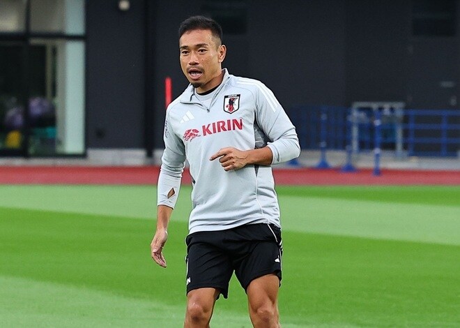 「バックパスが多すぎる」長友佑都が厳しい指摘に発奮。“怒り”を引き出す存在は?「怒りのパワーが一番強い」「認められるように…」