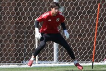 楢崎正剛GKコーチの教えを胸に――。負けたら終わりの一発勝負に燃える”日本の壁”ピサノアレクサンドレ幸冬堀尾が明かすPK戦の極意【現地発】