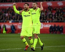 たくさんのアシストをしてくれたね――メッシが盟友ジョルディ・アルバの引退を惜しむ「君がいないのは奇妙な感覚だろう」