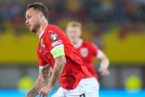 衝撃の展開で“アディショナルタイムの悲劇”に見舞われたボスニア・ヘルツェゴビナ。10－０大勝のオーストリアでは36歳のアタッカーが４ゴールと貫禄を示す【W杯欧州予選】