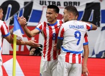 「日本はとても上手かった」三笘同僚のパラグアイ代表MFが森保ジャパンに驚嘆！「欧州でプレーしている選手が大勢いる」