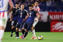 W杯予選後の苦戦が恒例に。佐野、鈴木、中村は収穫も…相変わらず戦術面に課題残す。方向転換も視野に入れるべきか【日本代表】