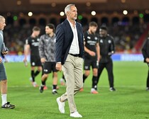 日本代表MF南野拓実を擁するモナコがアディ・ヒュッター監督の解任を発表。直近５試合でわずか１勝と苦戦