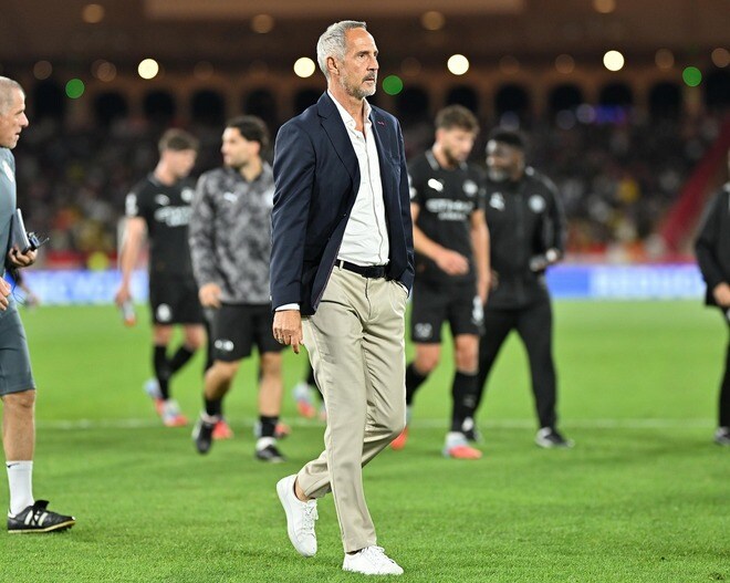 日本代表MF南野拓実を擁するモナコがアディ・ヒュッター監督の解任を発表。直近5試合でわずか1勝と苦戦