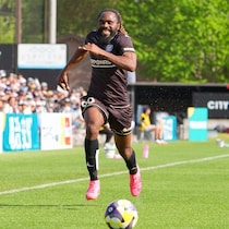 「本当に41歳？」栃木Cウタカの「やばすぎる」超絶技巧弾にファン喝采「キレッキレやん！」チームは４連勝で暫定首位