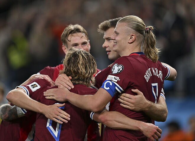 「強すぎるわ」「ボコボコにしている」“３位”に５ー０圧勝で６連勝のノルウェーにネット衝撃！「クソ強いせいで２位濃厚なイタリア可哀想」「ベスト16以上行けそう」【W杯欧州予選】