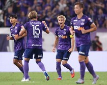広島が３大会ぶり４度目の決勝進出！ 横浜FCにホームで２－１勝利、２戦合計４－１で勝ち上がる【ルヴァン杯準決勝第２戦】