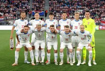 「クソ試合だ」「ひどすぎる」W杯準優勝経験国が人口5.5万人のFIFAランク136位に衝撃敗戦で批判殺到！元Jリーガーの指揮官には解任論「もう出て行け」【W杯欧州予選】