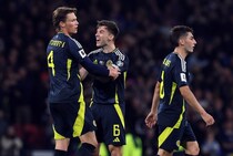 「本当に失望している」1998年以来のW杯目ざすスコットランド。C組２位以上確定も指揮官は不満爆発「頭をかきむしりたい」【W杯欧州予選】