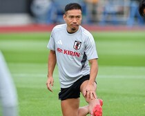 「観客が静まり返ってる時も多くて…」３戦未勝利の日本代表、39歳・長友佑都が指摘した“懸念”「ほとんどなかった」