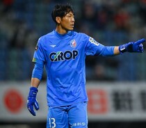 JFLスタートの“苦労人”、岡山の37歳GKが現役引退を決断「まさか自分がJ１で現役生活を終えられるとは」