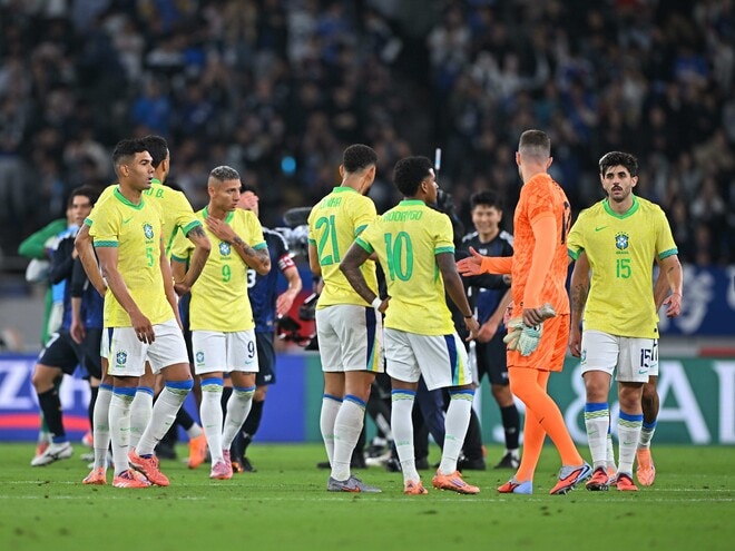 「東京で歴史的スキャンダル、ブラジルが墜落した」「サイクルの終わりを意味する」セレソンの日本戦初黒星に母国メディアが唖然。森保Jの強さには驚嘆「世界王者に５戦負けなしだ」