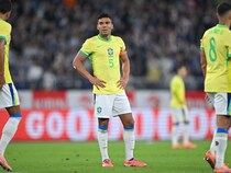 「４年間の夢を失うかもしれない」日本に歴史的敗戦。ブラジル代表主将が危機感を募らせる「後半はチームがブラックアウトした」「45分間寝てしまったがために…」