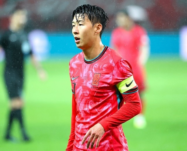「見ていない。興味ない」韓国主将ソン・フンミン、日本のブラジル初撃破に関心ゼロ。観客６万→２万に激減については…