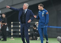 「ホラー映画のよう」「監督に批判殺到」ブラジルが日本に衝撃の大逆転負けで、海外メディアが驚愕！「アンチェロッティが悪い意味で歴史に名を残した」