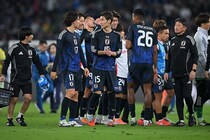 ［本田泰人の眼］ブラジルに歴史的な初勝利。選手は大喜びしていたが、少し浮かれすぎではないか。前半の２失点にもっと注目すべきだ